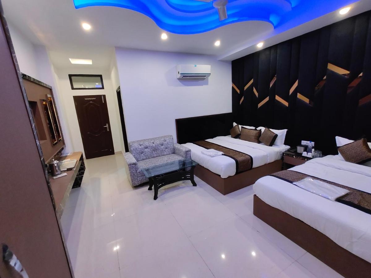 Hotel 51 Amritsar Exteriör bild