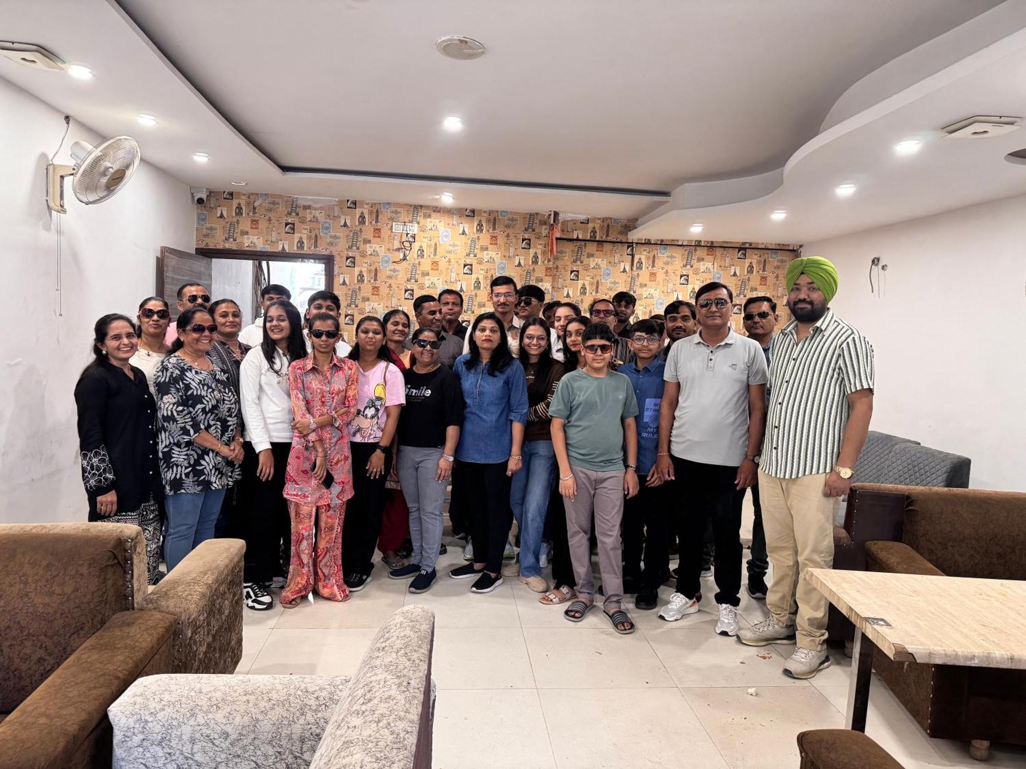 Hotel 51 Amritsar Exteriör bild